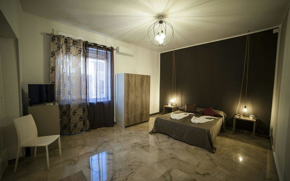 B&B Massimocentro Palermo Buitenkant foto