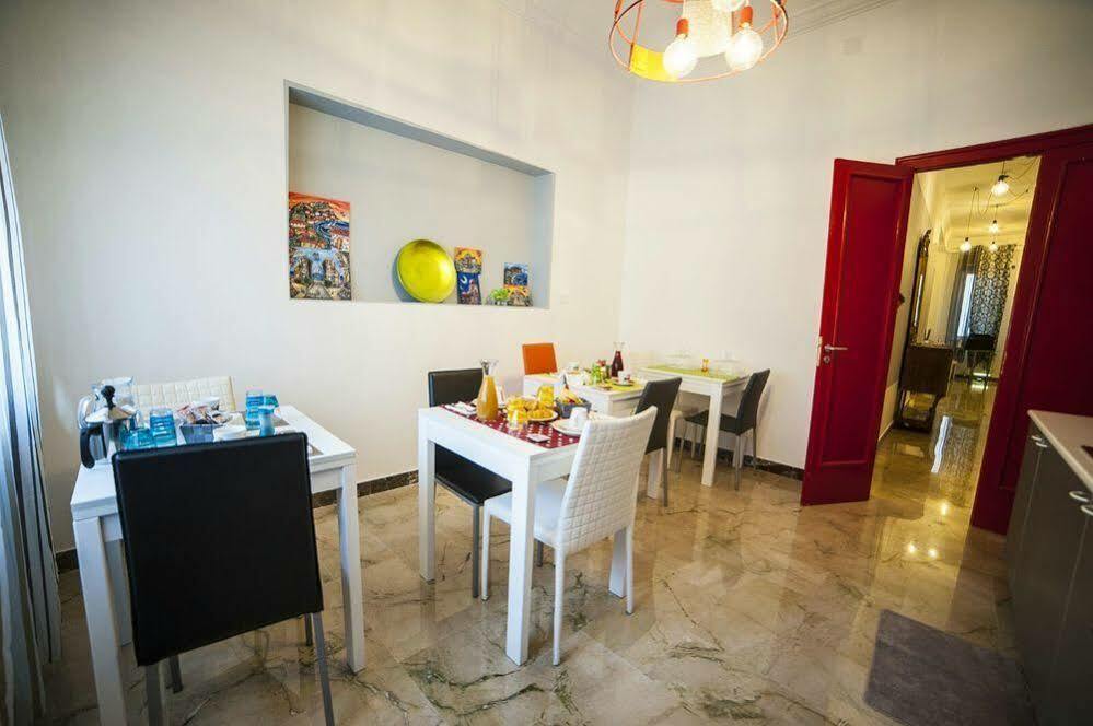 B&B Massimocentro Palermo Buitenkant foto